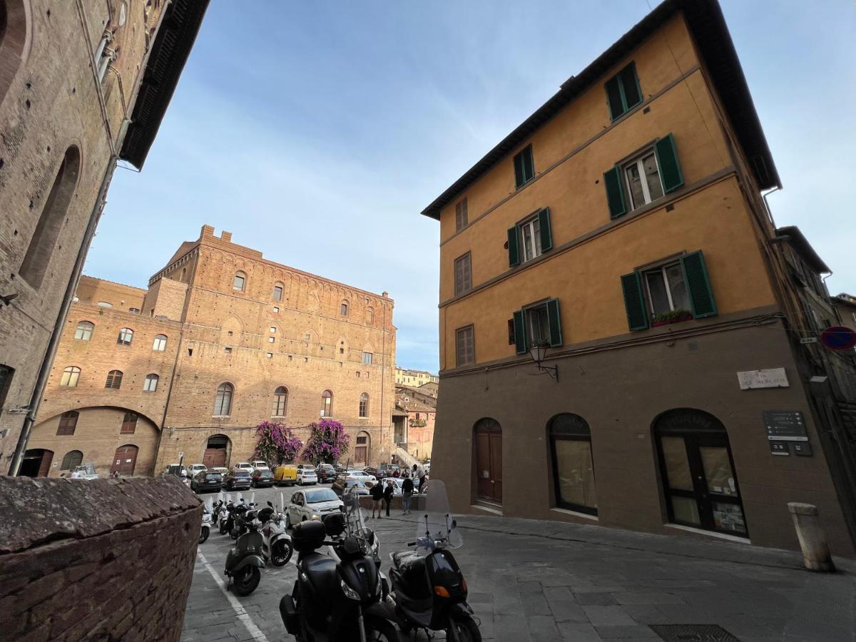 Siena - A Pochi Passi Da Piazza Del Campo Lägenhet Exteriör bild